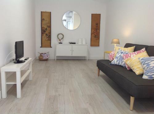 Pink Lemon Apartments