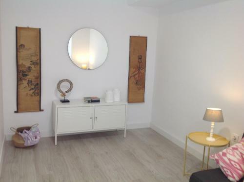 Pink Lemon Apartments