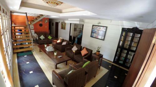 Bed & Breakfast Rumah Tawa Hotel Syariah