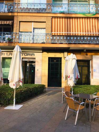 Apartamento Paseo De La Victoria