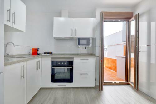 Tej�n Y Mar�n, Nuevo Apartamento En Casco Antig�o