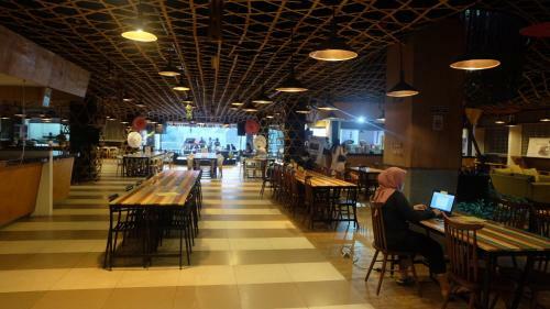 Apartamento Aya Stays 12 At Parahyangan Residence