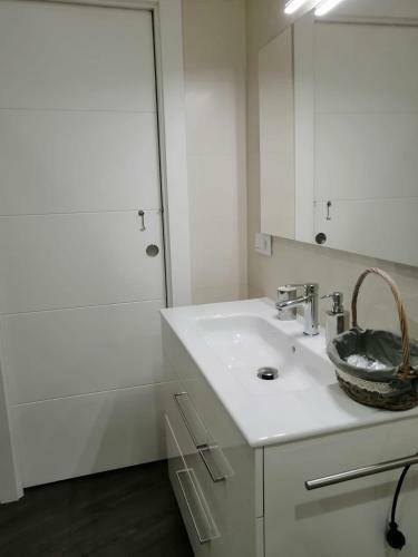Apartamento "conde De Cardenas"