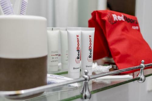 Hotel Reddoorz Plus @ Doorman Guest House