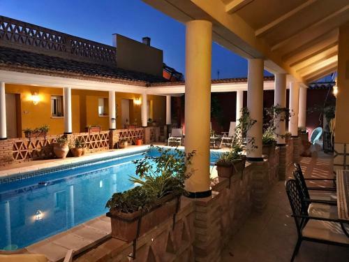 Stunning 4-bed Roman Villa Spain's Golden Triangle