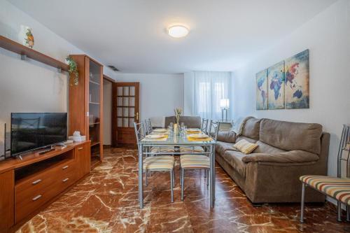 San Miguel, C�modo Apartamento En Pleno Centro