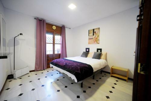 Bed & Breakfast San Basilio�s Red House