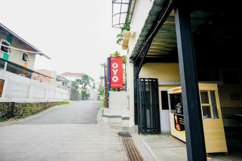 Hotel Oyo 2400 Maleo Exclusive Residence