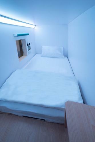 Hotel Bobobox Pods Alun Alun