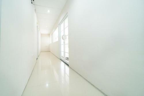 Hostal Koolkost Near Parahyangan University 4 - Minimun Stay 30 Night