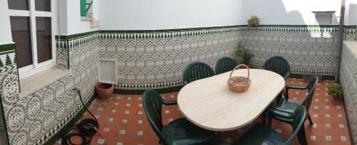 Casa Con Encanto Junto A La Mezquita Con Cochera