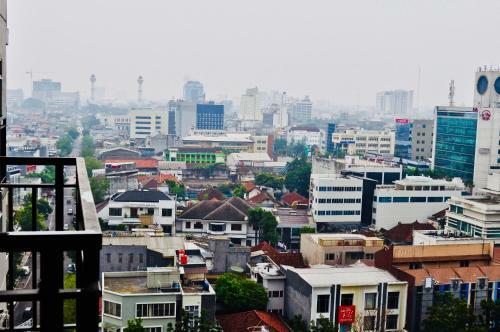 Awan Grand Asia Afrika Apartment