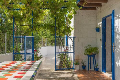 Agroturismo Casa Rural "all�n Frente"