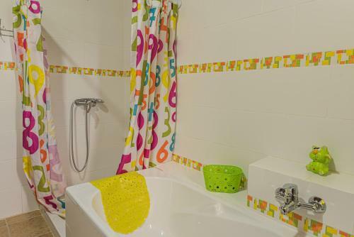 Agroturismo Casa Rural "all�n Frente"