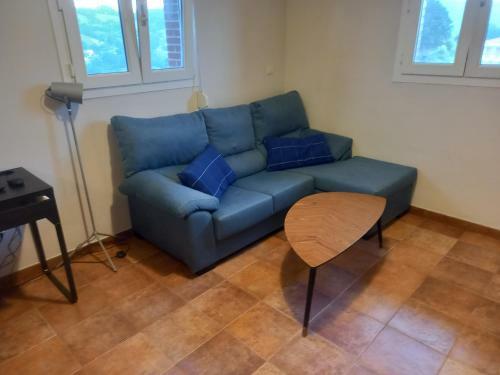 Apartamento Precioso Atico Muy Tranquilo Y Bien Comunicado.