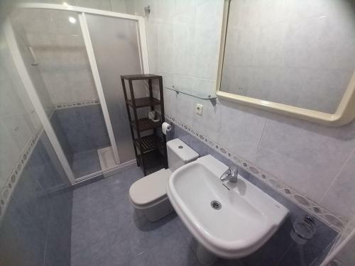 Apartamento Precioso Atico Muy Tranquilo Y Bien Comunicado.