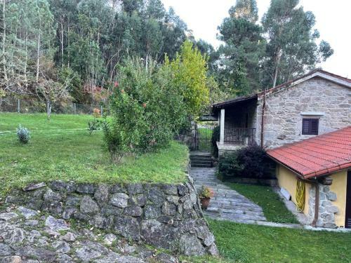 Casa De Monta�a Valdomar