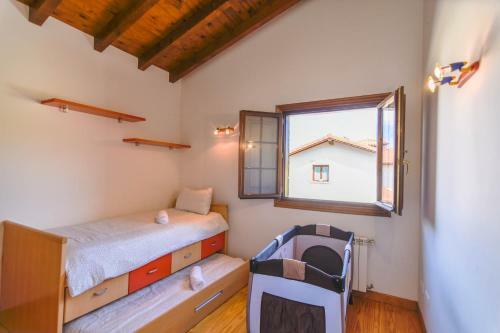 �nuevo! C�modo Y Amplio Chalet Con Jard�n