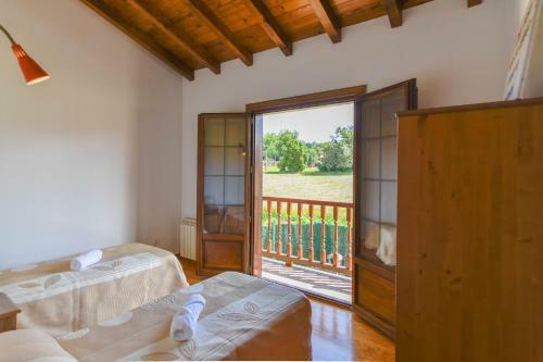 �nuevo! C�modo Y Amplio Chalet Con Jard�n