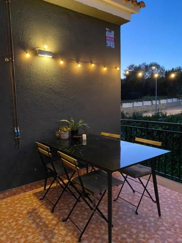 Charming Apartment In A Duplex With Garden & Balcony