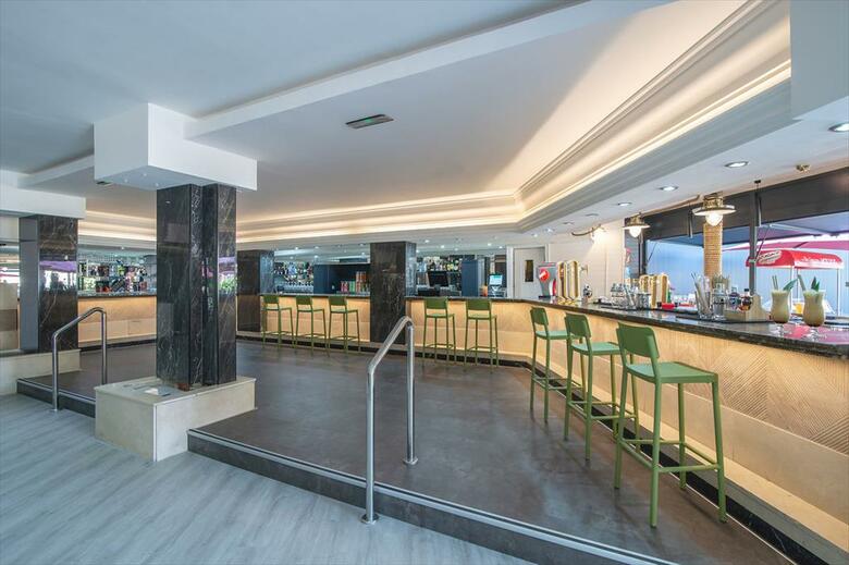 Hotel Benidorm East By Pierre & Vacances