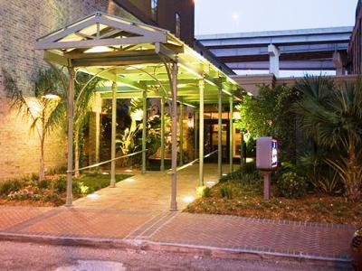 Hotel Hampton Inn And Suites Convention Center