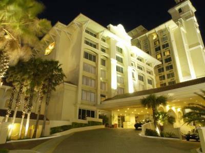 Hotel Plaza Resort & Spa