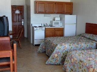 Hotel Driftwood Beach Inn