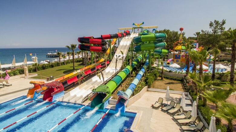 Hotel Crystal Flora Beach Resort