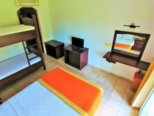 Hotel Tiana Beach Resort