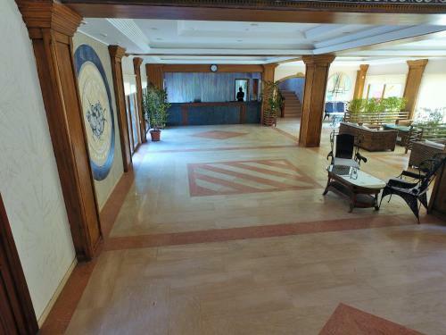 Hotel Tiana Beach Resort