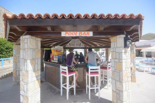 Hotel Tiana Beach Resort