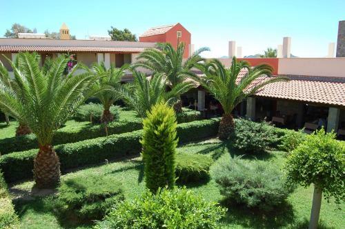 Hotel Tiana Beach Resort