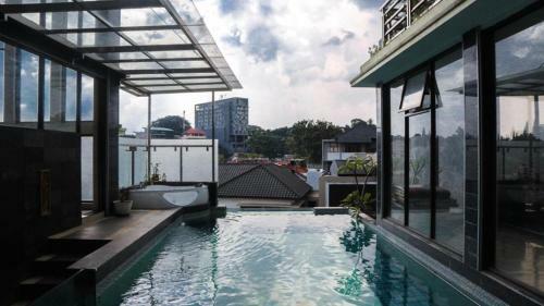 St 1 Villa/homestay With Private Pool And Jacuzzi