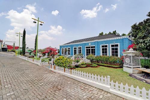 Hotel Oyo 90617 Rumah Oma Opa