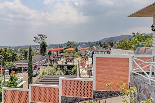 Hotel Oyo 90617 Rumah Oma Opa