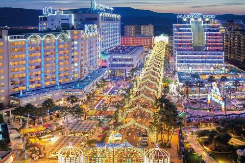 Apartamento Primera L�nea De Playa Marina D'or