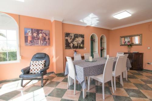 Tuguest Villas Blancas