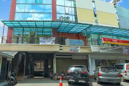 Hotel Spot On 90894 Icarus Home Syariah