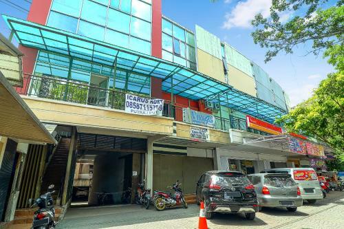 Hotel Spot On 90894 Icarus Home Syariah