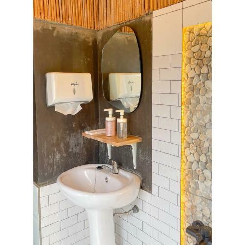Hotel Mendulang Lembang Resort & Resto