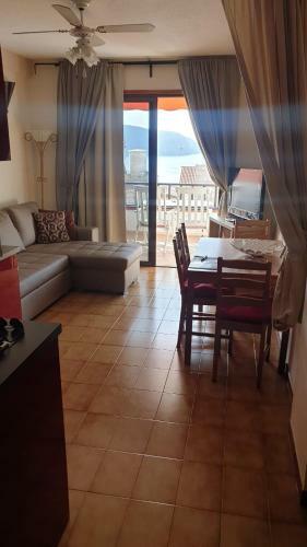 Apartamento Los Cristianos, Vistas Al Mar