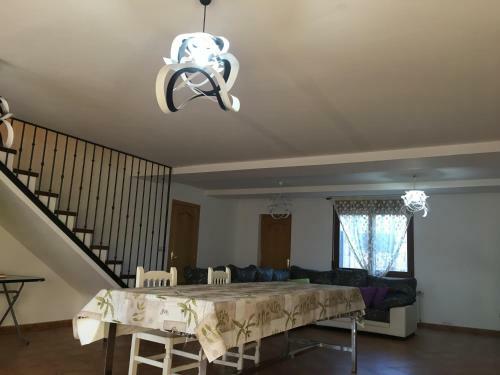 The Rustic And Welcoming House