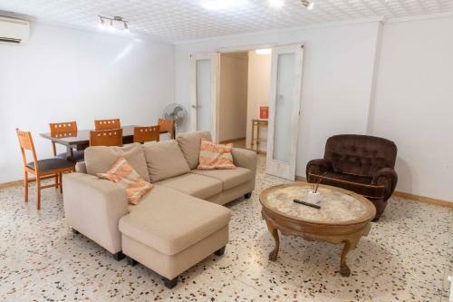 Apartamento Piso C�ntrico En Elche