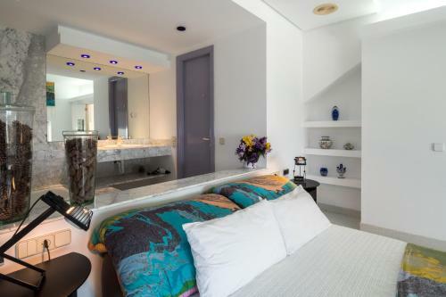 Villa Son Reynes Pool & Sea