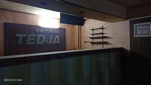 Hotel Oyo 90264 Tedja Guest House