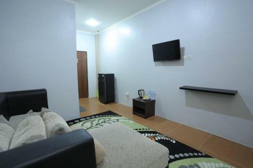 Hotel Oyo 1864 Tiara Guest House
