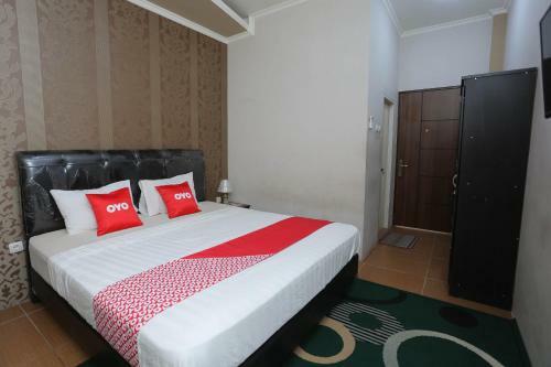 Hotel Oyo 1864 Tiara Guest House