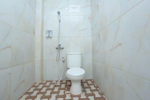 Hotel Oyo 1864 Tiara Guest House