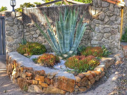 Jarandalus (casa Con Atractivo Y Encanto)